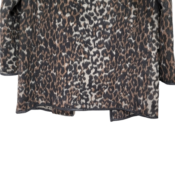 Old Navy Faux Fur Animal Print Faux Leather Trim Open Coatigan Size Small Womens - Picture 9 of 10